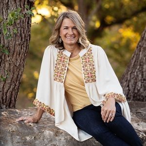 Meet your Posher, Regina